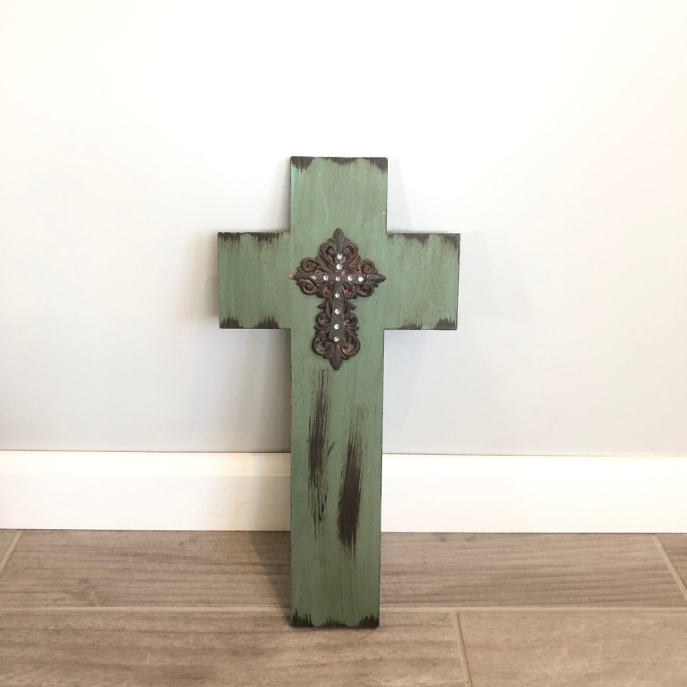 CROSS WALL DECOR - Picture 2 of 14